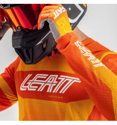 LEATT Jersey Moto 5.5 UltraWeld Flame - Image 6