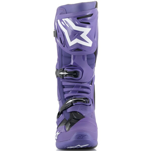 Violet/Negru