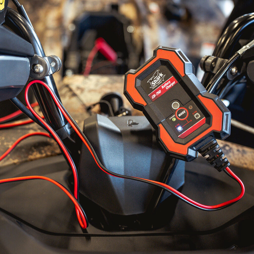 SHARK BATTERY CHARGER CB-750