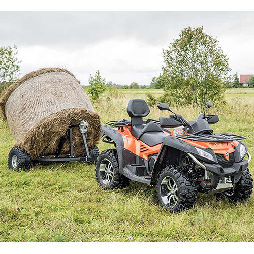 Remorca pentru baloti de fan Iron Baltic