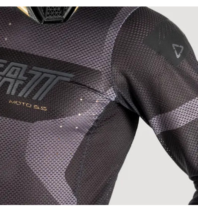 LEATT Jersey Moto 5.5 UltraWeld Stealth - Image 4
