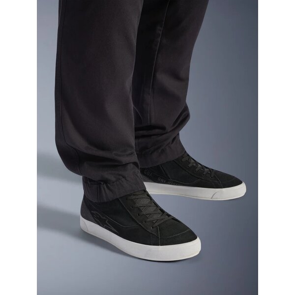 Negru/Negru