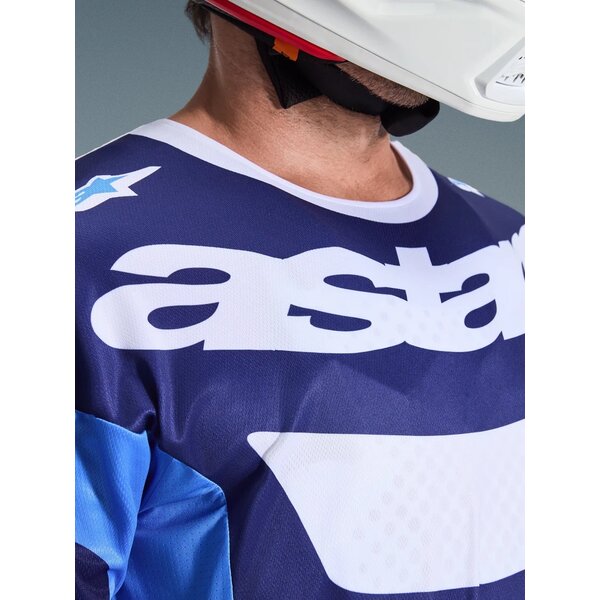 Albastru/Alb